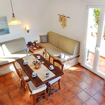 Alkyon & Ξενοδοχείο με διαμερίσματα