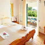 Alkyon & Aparthotel 4*