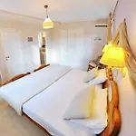 Alkyon & 公寓式酒店 4*