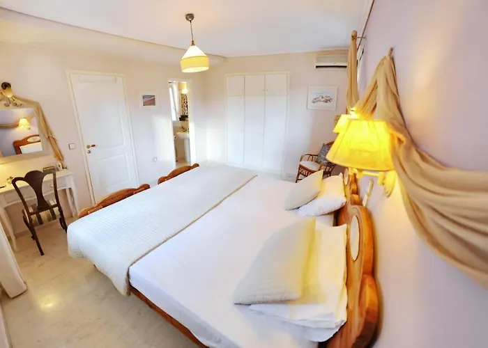 Alkyon & Aparthotel 4*